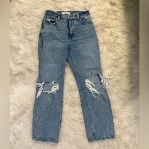 Abercrombie The 90s Ultra Straight High-Rise Jean